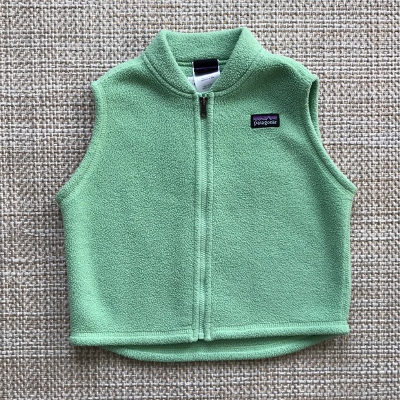 Patagonia Fleece Vest (size 24m)